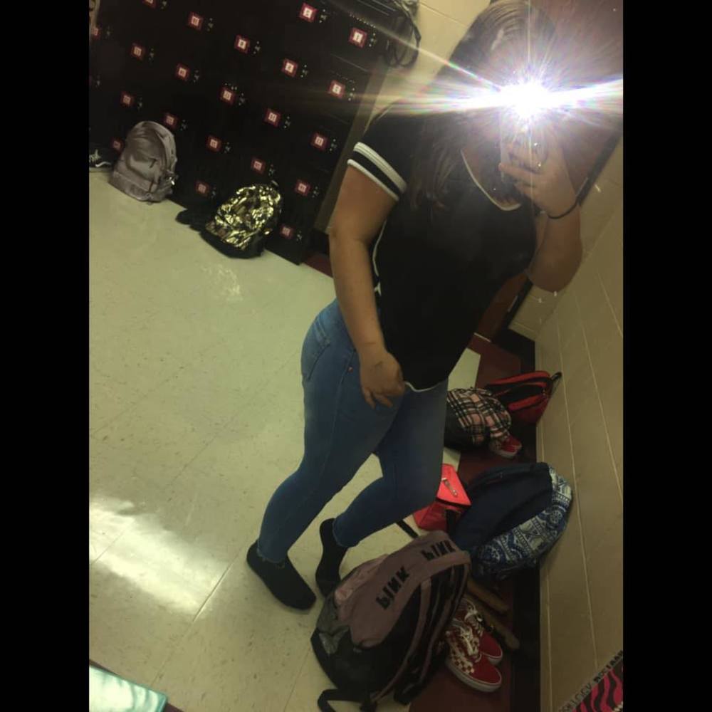 Meet your Posher, Makayla